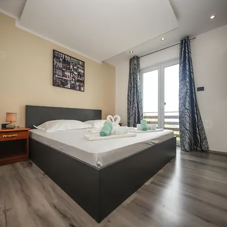 Nikola Апартаменты