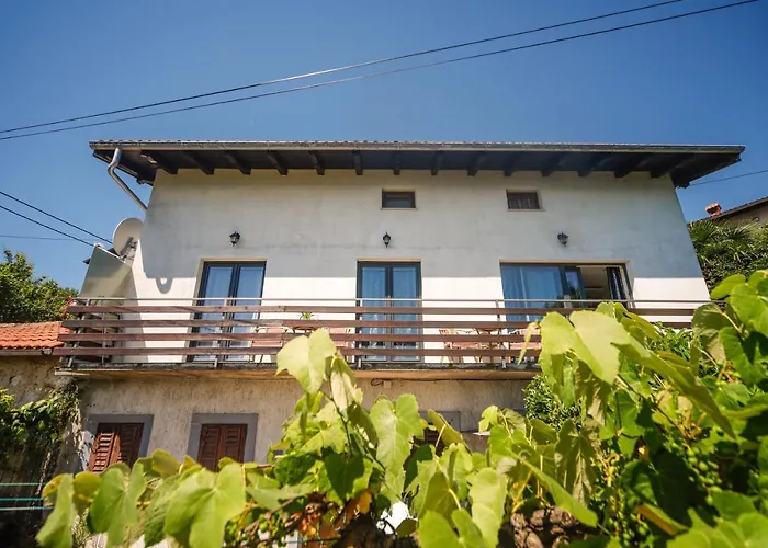 Nikola Apartman *