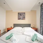 Nikola