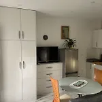 Nikola Apartmán *